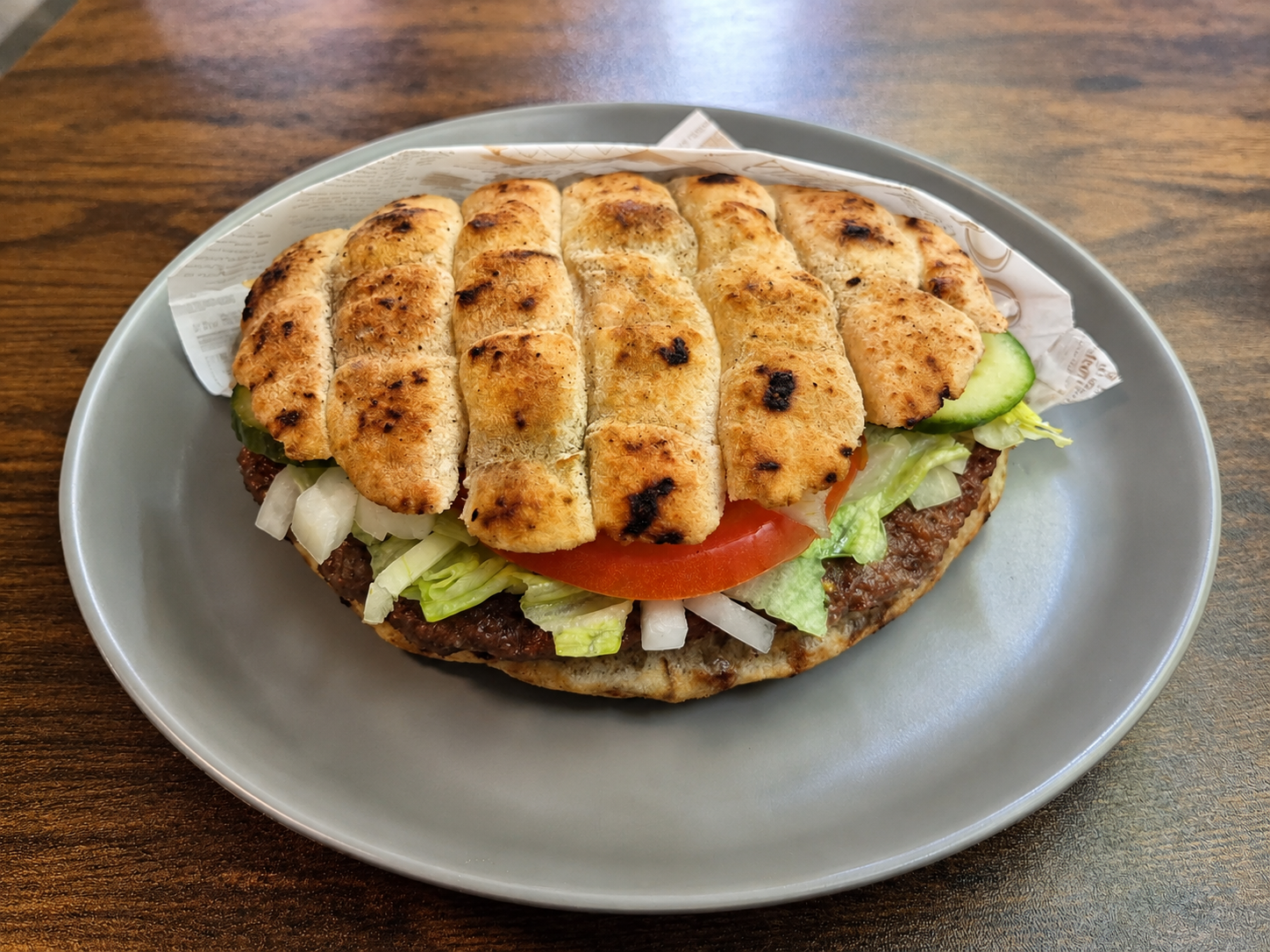 Balkan burger